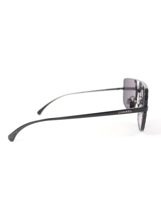 Chanel Pilot Sunglasses Logo Quilted Two Bridge Black main image 4